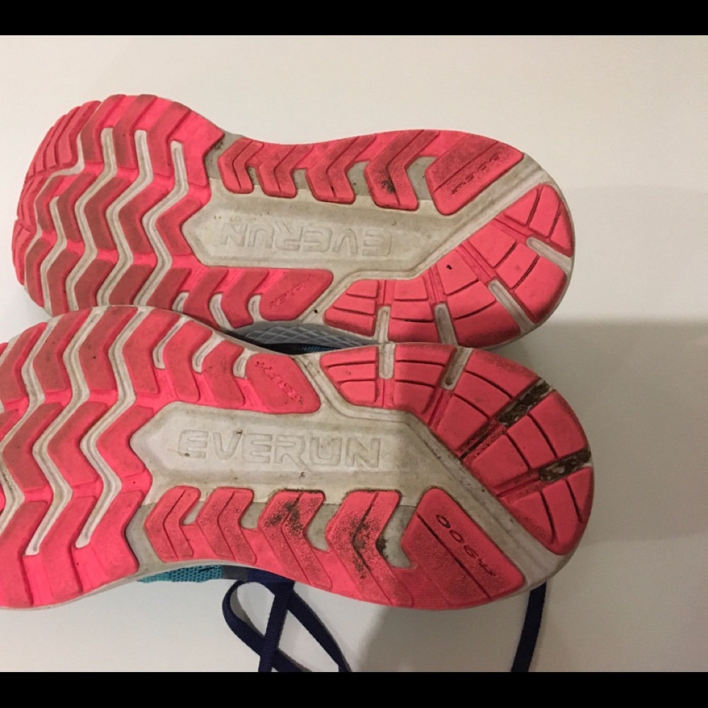 Saucony ISO series Formfit shoe - Picture 6 of 9